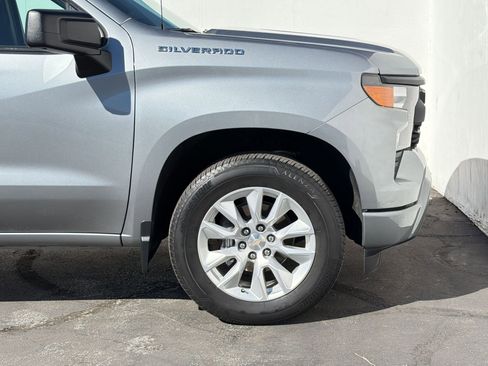 Used 2024 Chevrolet Silverado 1500 Custom RWD image 9