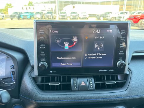Used 2022 Toyota RAV4 XSE AWD/4WD image 21