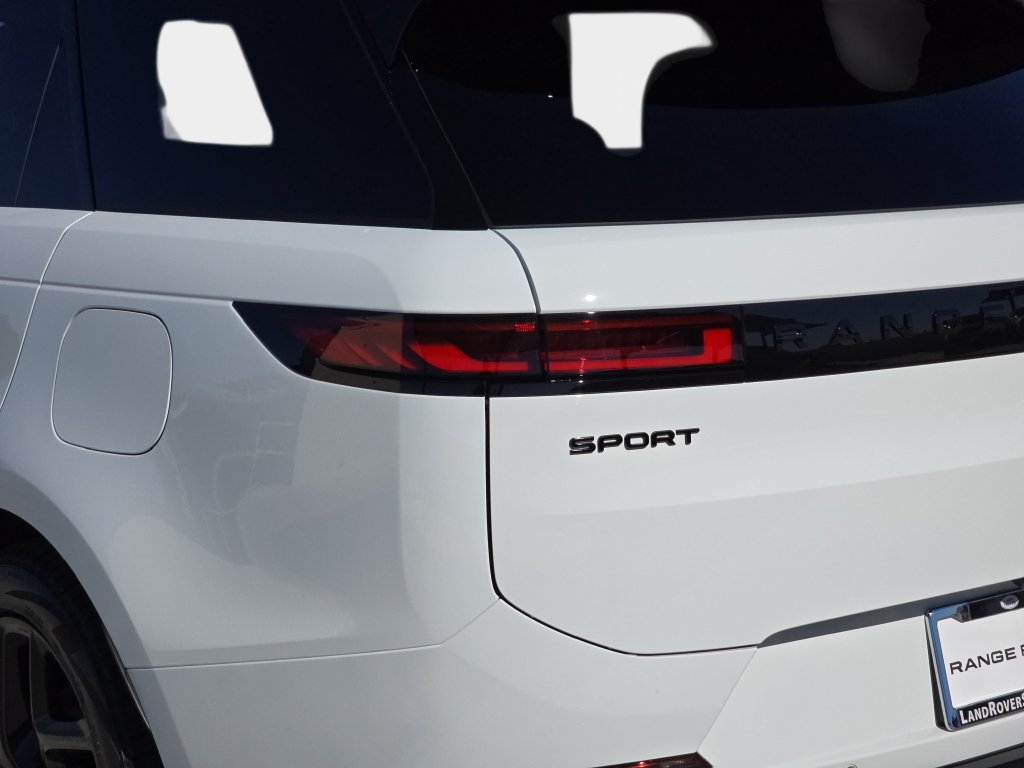 New 2027 Land Rover Range Rover Sport Battersea AWD/4WD image 37