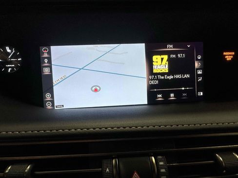 Used 2018 Lexus LS 500 Luxury w/ Luxury Package image 30