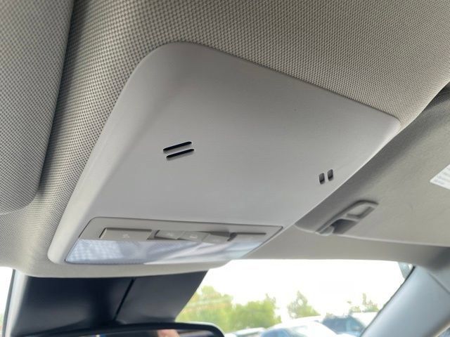 Used 2019 Buick Encore Preferred FWD image 23