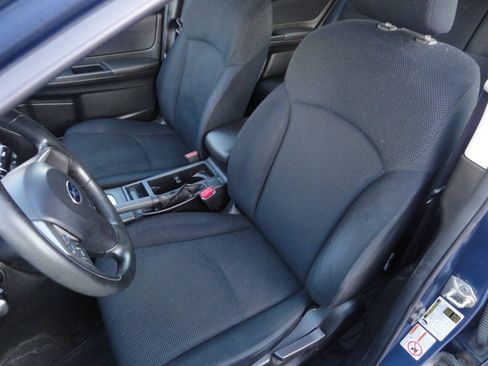 Used 2014 Subaru Impreza 2.0i AWD/4WD image 10