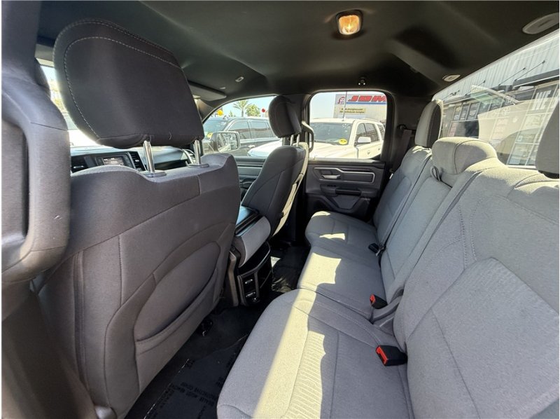 Used 2021 RAM 1500 Big Horn RWD image 21