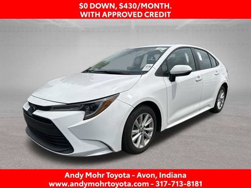 Used 2023 Toyota Corolla LE w/ LE Premium Package FWD image 4