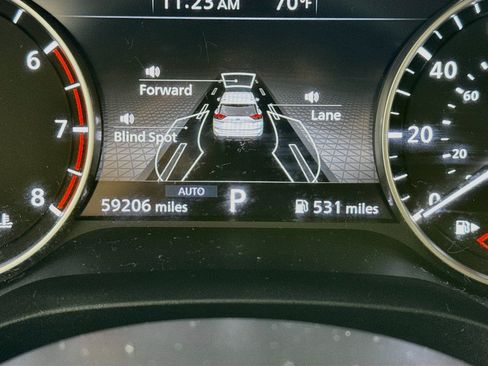 Used 2024 Nissan Rogue S AWD/4WD image 15