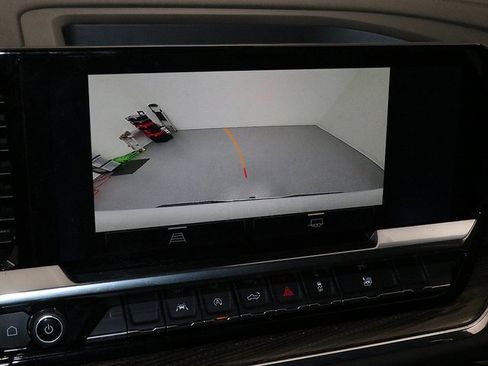 Used 2024 Chevrolet Silverado 1500 RST image 21