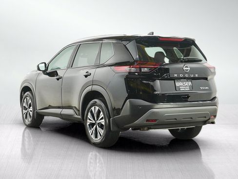 Used 2023 Nissan Rogue SV w/ SV Premium B Package AWD/4WD image 3