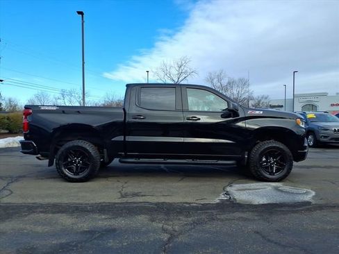 Used 2024 Chevrolet Silverado 1500 LT Trail Boss w/ Protection Package image 2