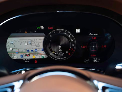 Used 2025 Bentley Flying Spur Plug-In Hybrid AWD/4WD image 14