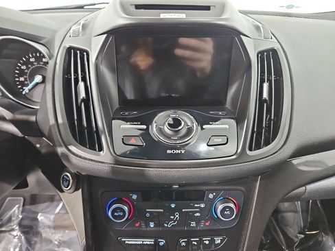 Used 2017 Ford Escape Titanium w/ Equipment Group 301A image 19