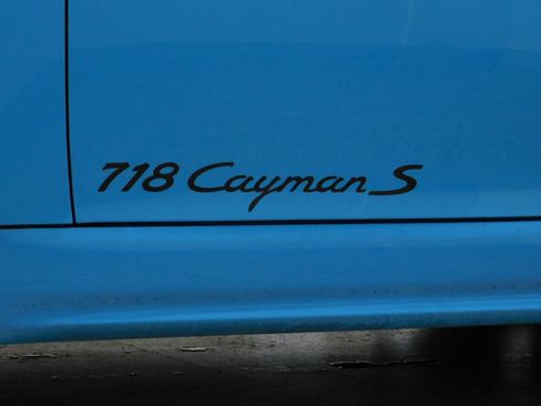 Used 2017 Porsche 718 Cayman S RWD image 30