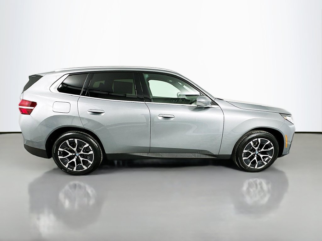 Used 2026 BMW X3 xDrive30i w/ Convenience Package AWD/4WD image 4