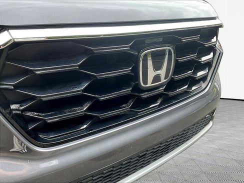 Used 2025 Honda Pilot Touring image 34