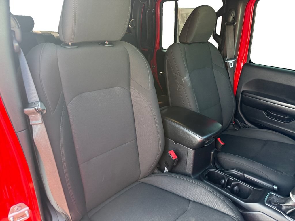 Used 2021 Jeep Gladiator Sport AWD/4WD image 14