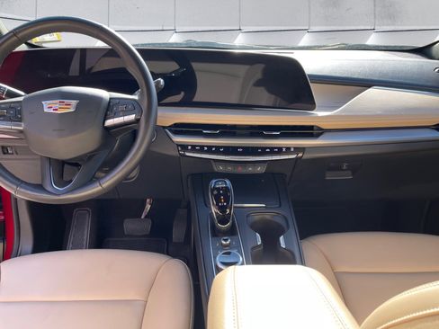 Used 2024 Cadillac XT4 Premium Luxury w/ Cold Weather Package image 11