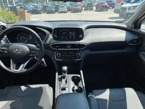 Used 2019 Hyundai Santa Fe SE AWD/4WD image 10