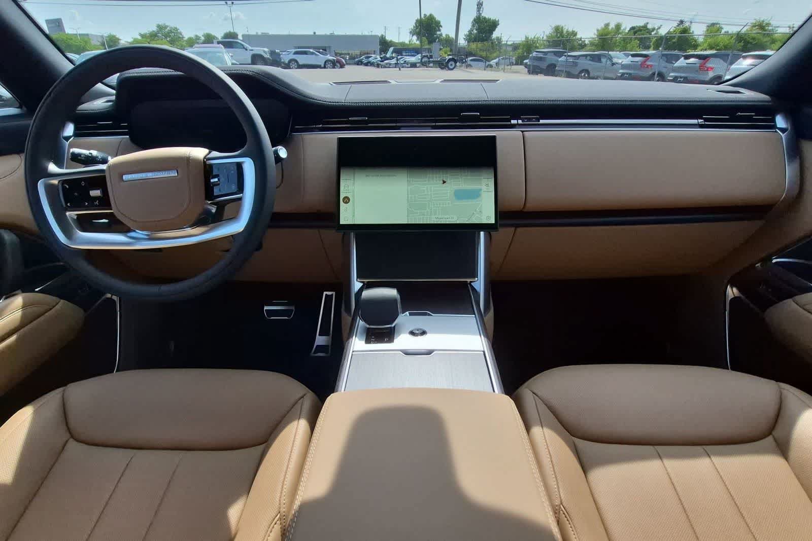 New 2026 Land Rover Range Rover SE AWD/4WD image 15