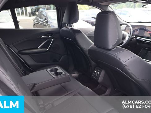 Used 2025 BMW X2 xDrive28i AWD/4WD image 26