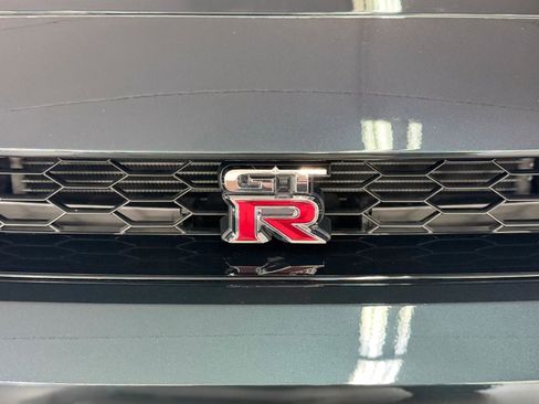 Used 2024 Nissan GT-R w/ T-Spec Takumi Edition image 8
