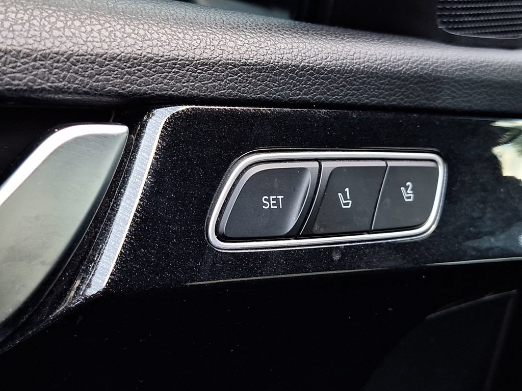 Used 2021 Hyundai Palisade Limited FWD image 23