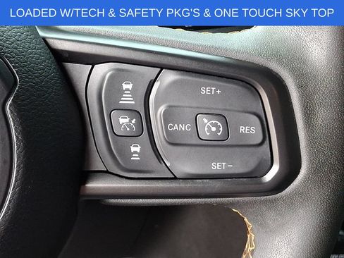 Used 2024 Jeep Wrangler Unlimited AWD/4WD image 21