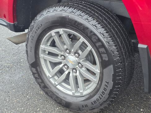 Certified 2023 Chevrolet Colorado LT w/ LT Convenience Package III image 24