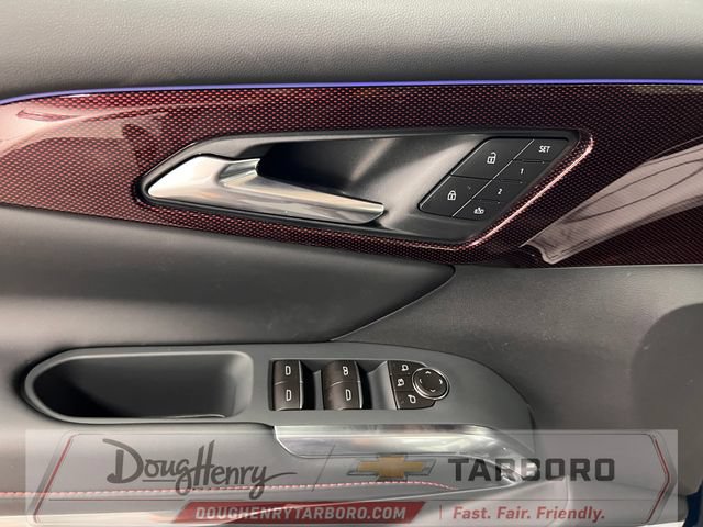 New 2027 Chevrolet Traverse RS w/ LPO, Floor Liner Package FWD image 27