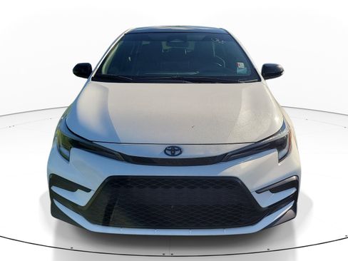 Used 2025 Toyota Corolla FX w/ Convenience Package FWD image 2