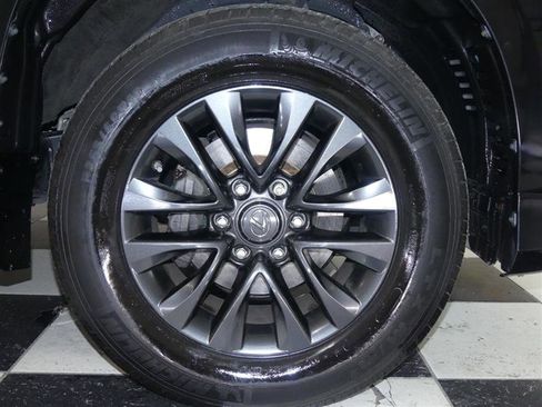 Used 2022 Lexus GX 460 Premium image 34