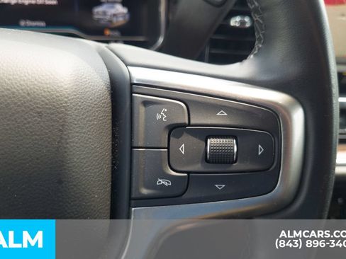 Used 2025 Chevrolet Silverado 1500 LT RWD image 9