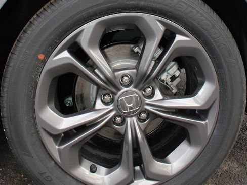 New 2025 Honda Accord EX-L image 9