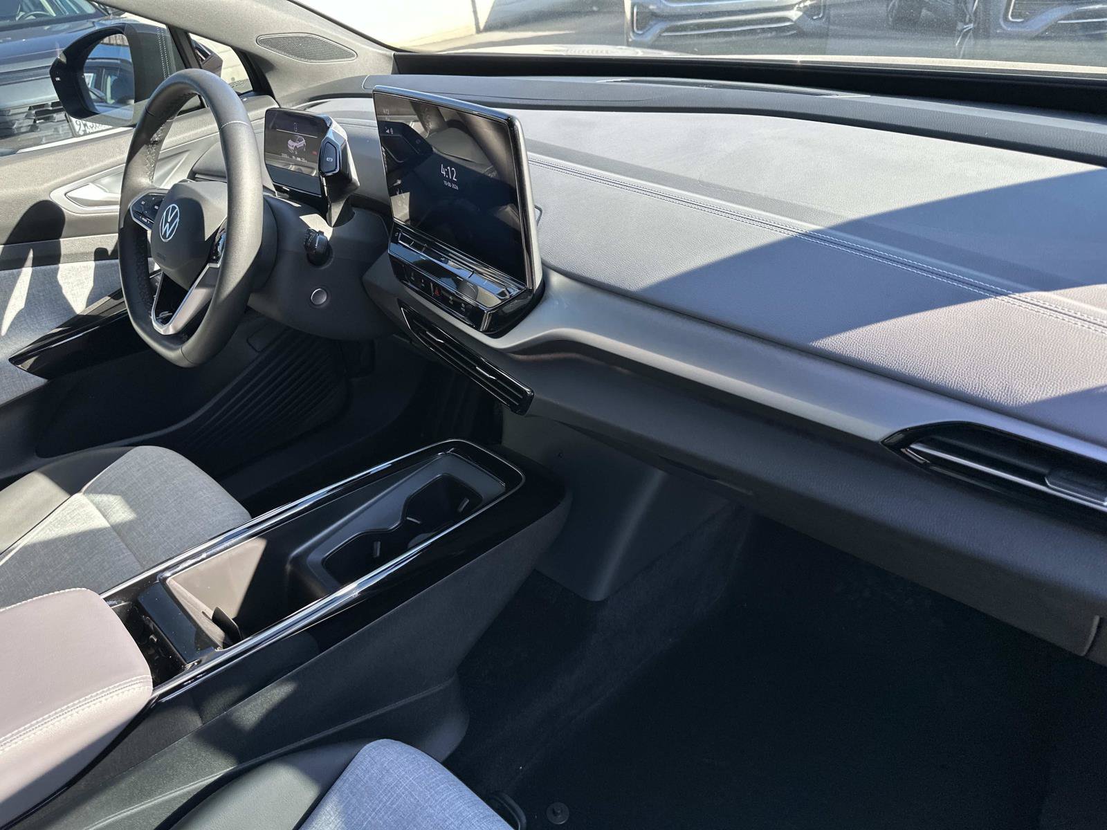 Certified 2023 Volkswagen ID.4 Pro RWD image 29