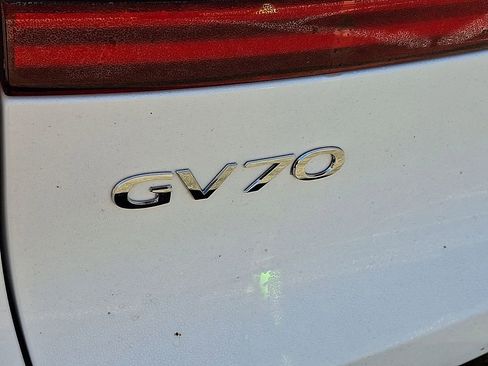 New 2026 Genesis GV70 3.5T Sport Prestige image 18