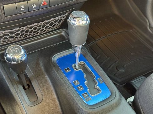 Used 2016 Jeep Wrangler Sport image 30