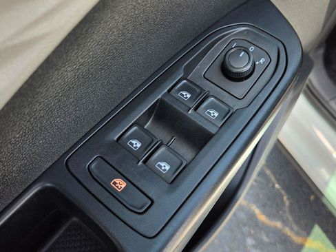 Used 2023 Volkswagen Taos S w/ Driver Assistance Package FWD image 18