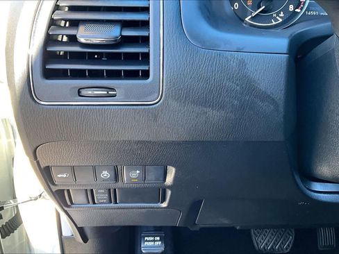 Certified 2024 Nissan Armada SL w/ Captain's Chairs Package image 31