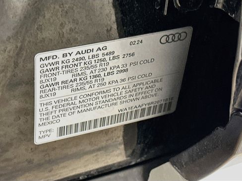 Used 2024 Audi Q5 2.0T Premium Plus AWD/4WD image 12