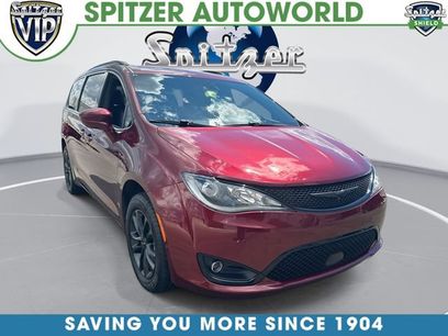 Used 2020 Chrysler Pacifica Touring-L