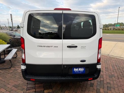 Used 2023 Ford Transit 350 XLT RWD image 5