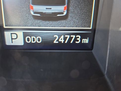 Used 2023 Toyota Tacoma TRD Sport image 13