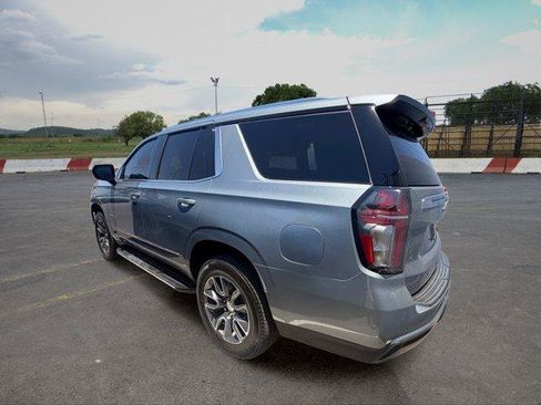 Used 2024 Chevrolet Tahoe LS RWD image 4