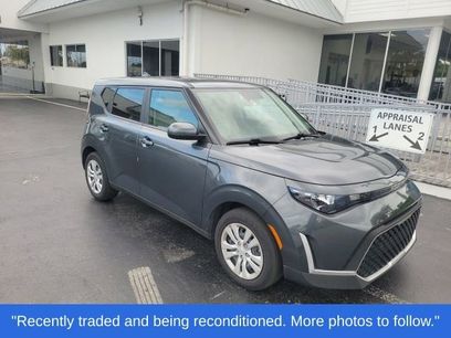Used 2023 Kia Soul LX
