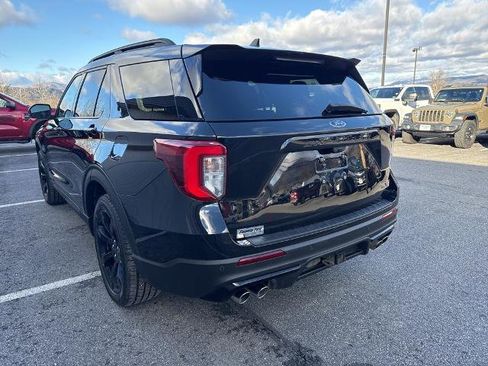 Certified 2024 Ford Explorer ST w/ Equipment Group 401A image 5