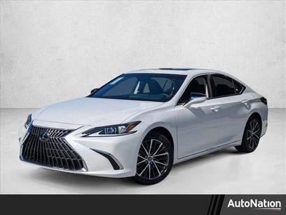 New 2025 Lexus ES 350 w/ Premium Package