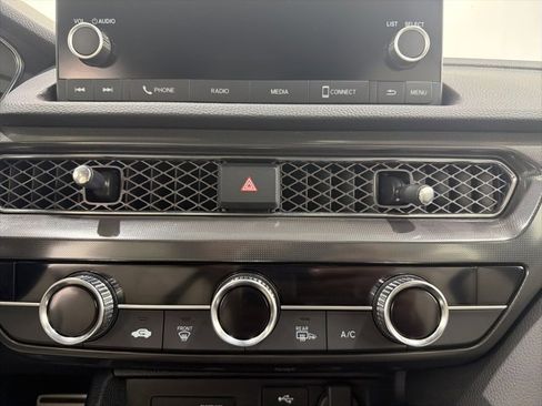 Certified 2025 Acura Integra A-Spec image 36