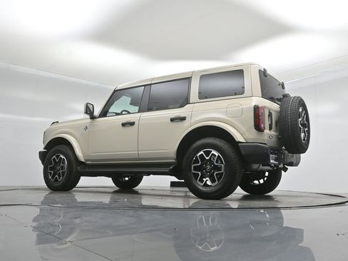 New 2026 Ford Bronco Outer Banks AWD/4WD image 49