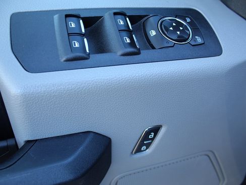 Used 2019 Ford F150 XL w/ Equipment Group 101A Mid image 15