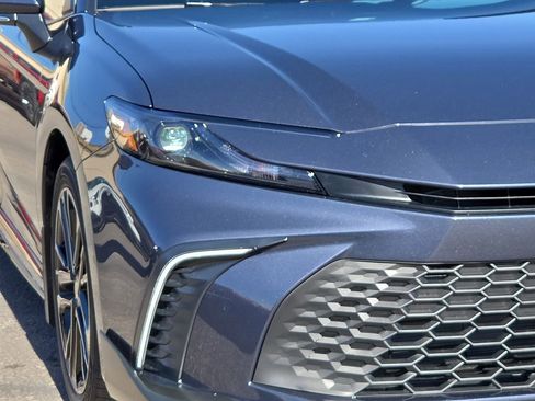 Used 2026 Toyota Camry SE w/ Convenience Package image 9