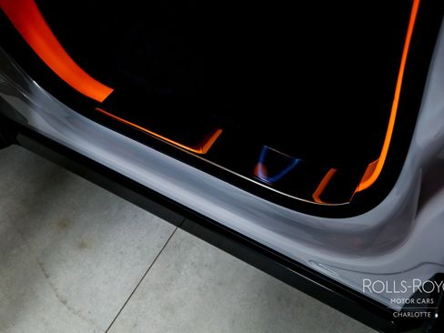 New 2026 Rolls-Royce Cullinan image 34