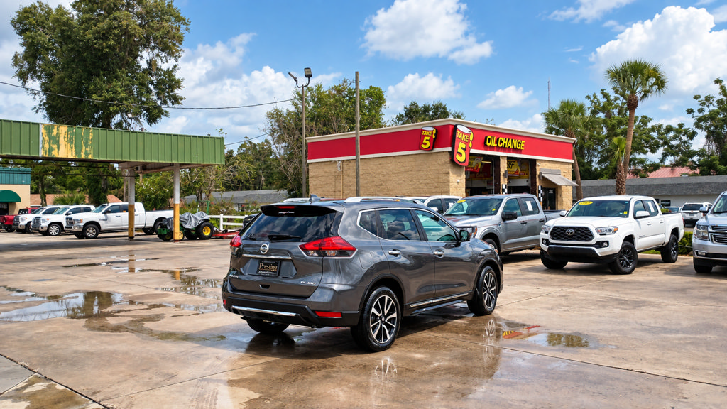 Used 2017 Nissan Rogue SL w/ SL Premium Package AWD/4WD image 9